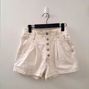 Abercrombie & Fitch Women's White High Waisted Natural Rise Shorts Size 4 (27in)